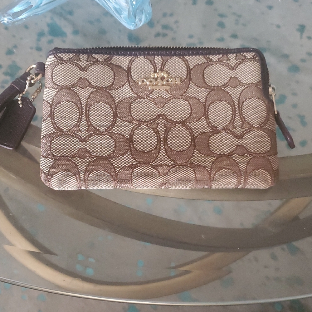 Coach Brown Signature Wristlet - Picture 1 of 4